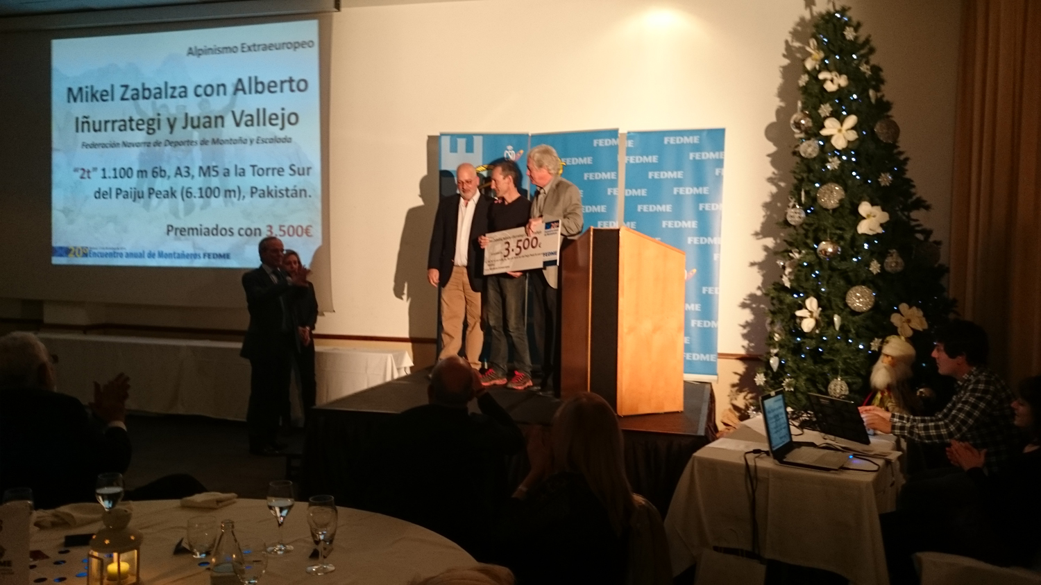 MIKEL ZABALZA; PREMIO FEDME 2014